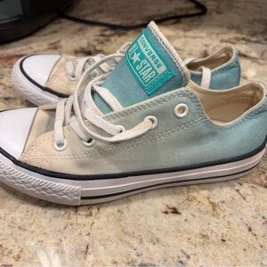 Converse Kids Low Top Sneakers in Teal and Cream